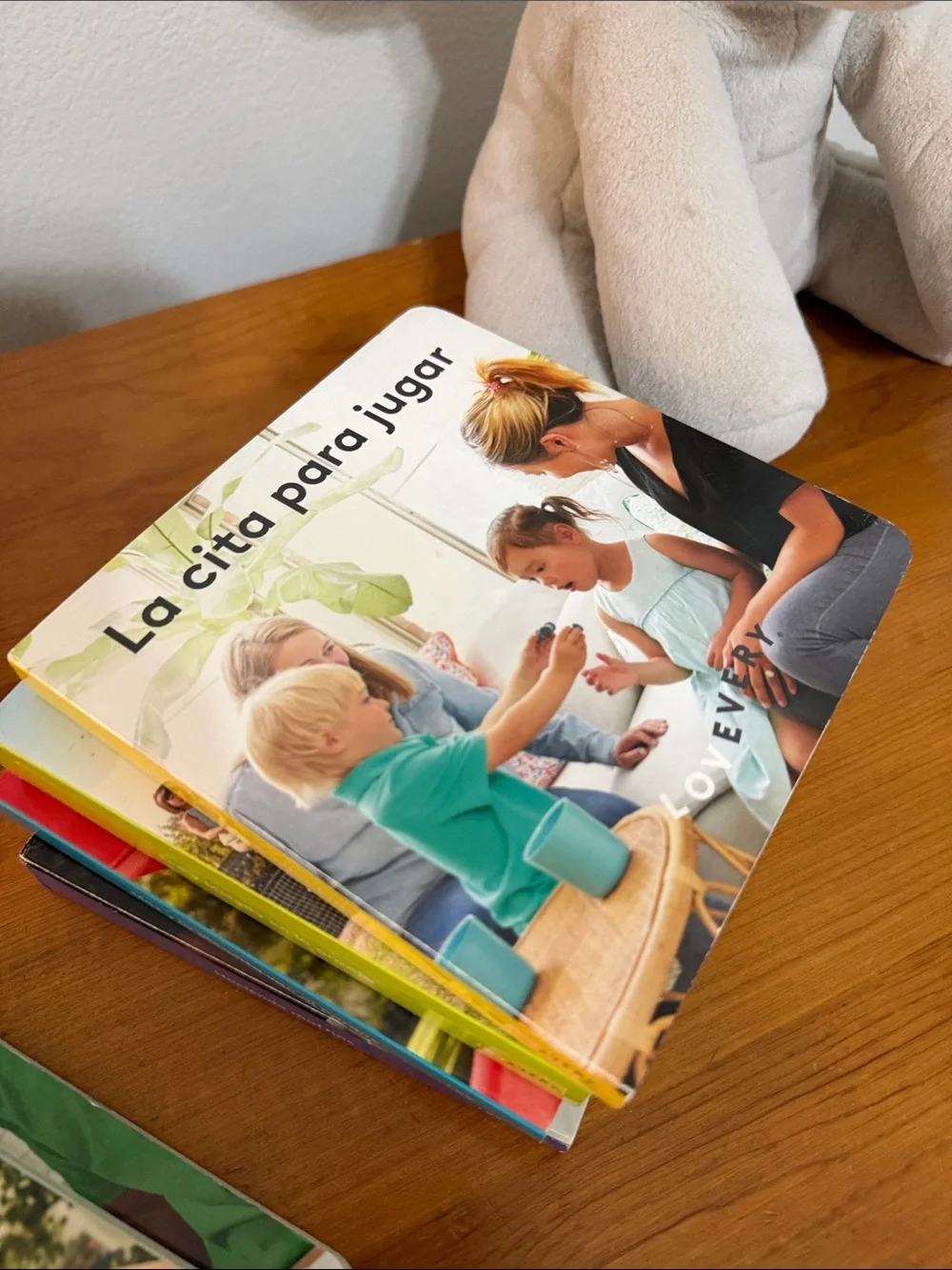 LOVEVERY Board Book Set for Kids - Multicolor SPANISH